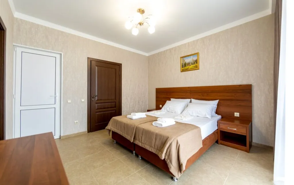 Квартира 2-комнатная Квартира — Адлер