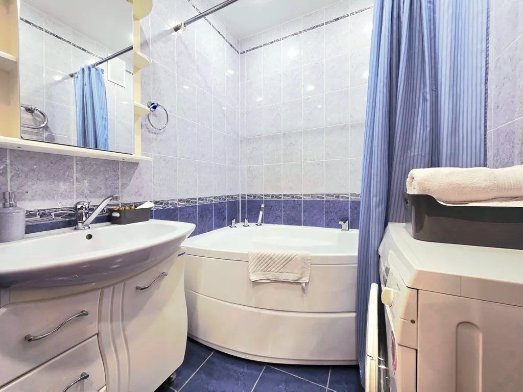 Уютная просторная 2х комнатная квартира с видом на город