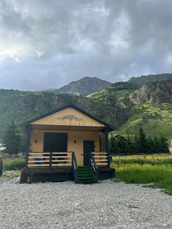 Гостевой дом Sabr с видом на горы