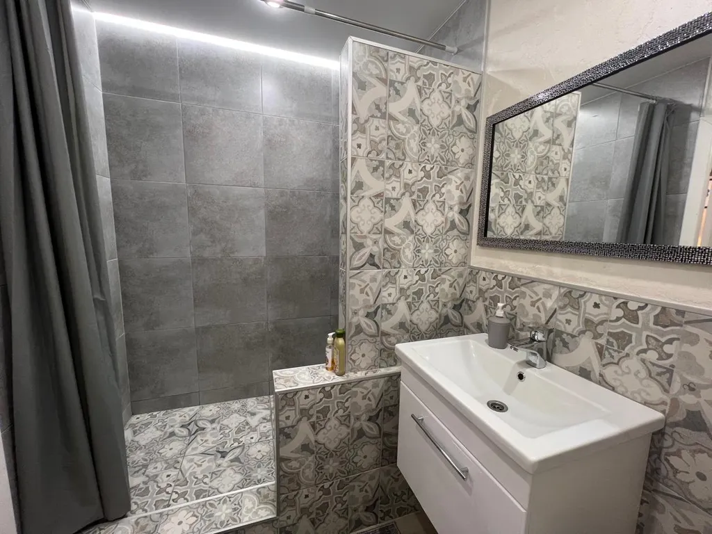 Студия с видом на Каму