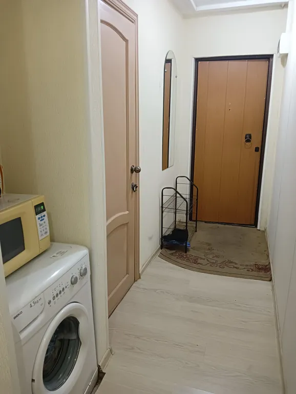 Студия на остановке Округ Галле