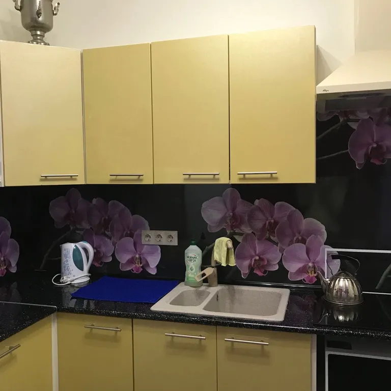 Апартаменты с отдельным закрытым участком и зоной барбекю