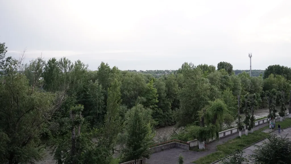 Удача люкс у реки