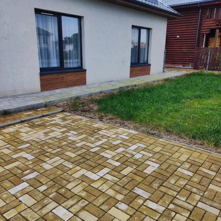 Современный дом на побережье Балтийского моря