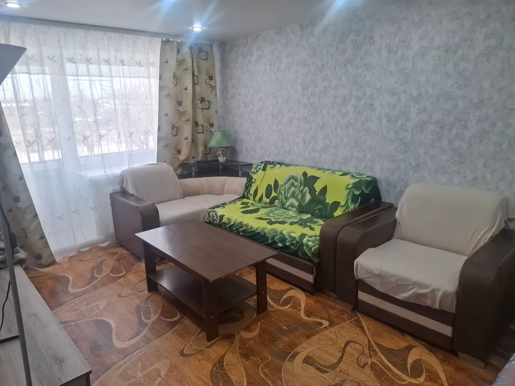 Уютная 1-комнатная квартира в центре поселка