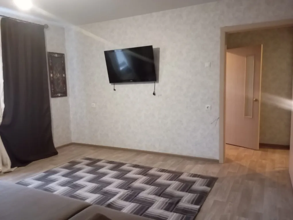 2-комнатная квартира у ТРЦ Планета Взлётка