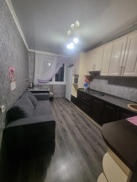 Чистая, просторная, тёплая, уютная квартира