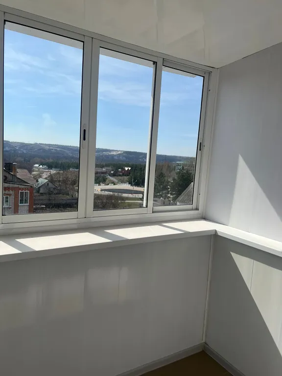 Апартаменты с видом на озеро и горы