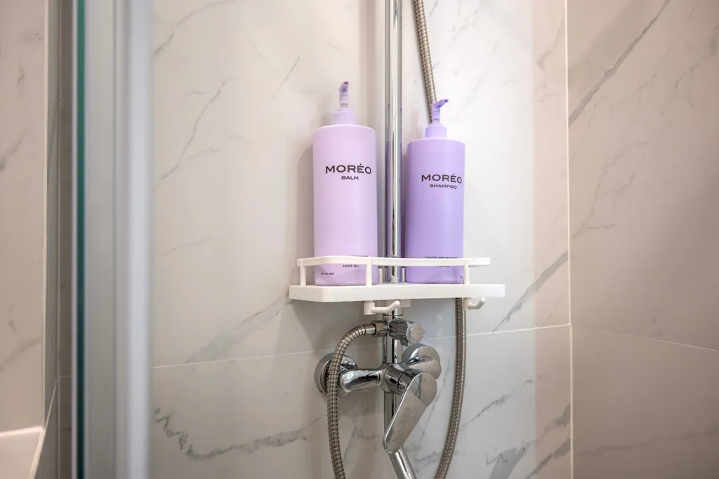 Студия для двух гостей с лоджией