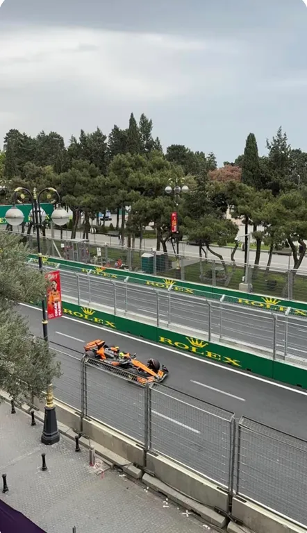 Апартаменты с видом на бульвар