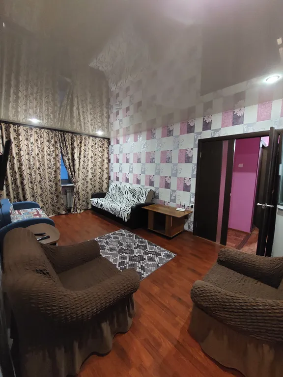 Уютная квартира в центре города — аренда посуточно в Кировск