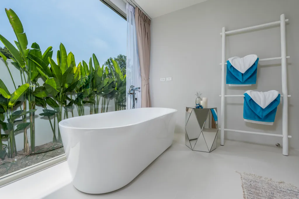 Тихая новая вилла с бассейном