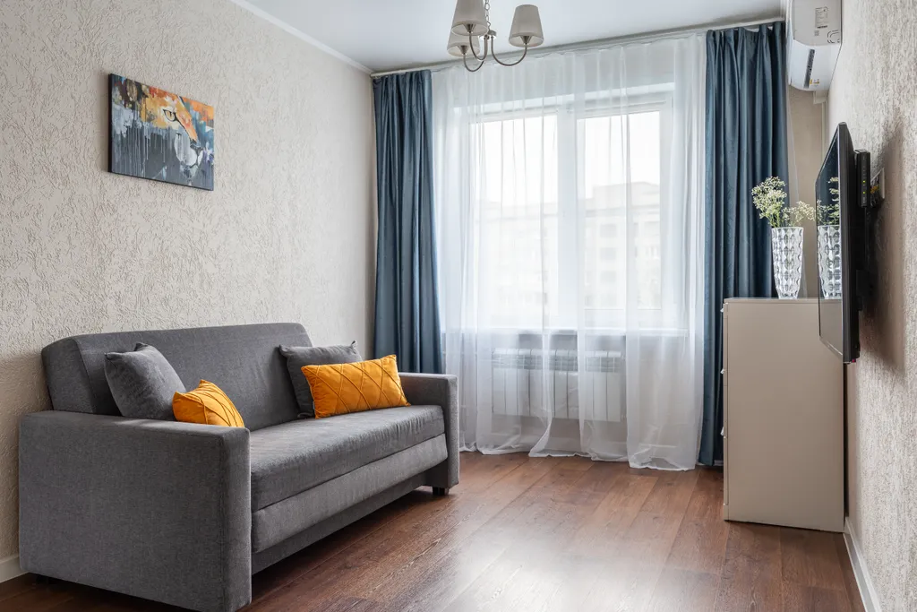 Большая комфортабельная квартира на Набережной Енисея