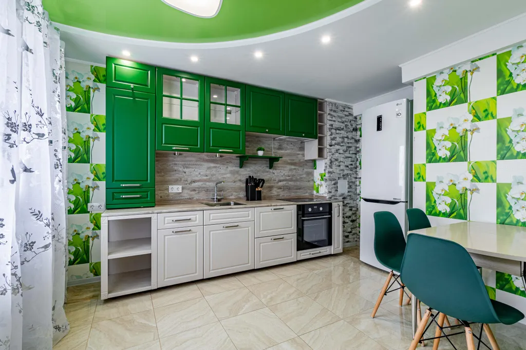 Уютная двухуровневая квартира с джакузи и аэрохоккем