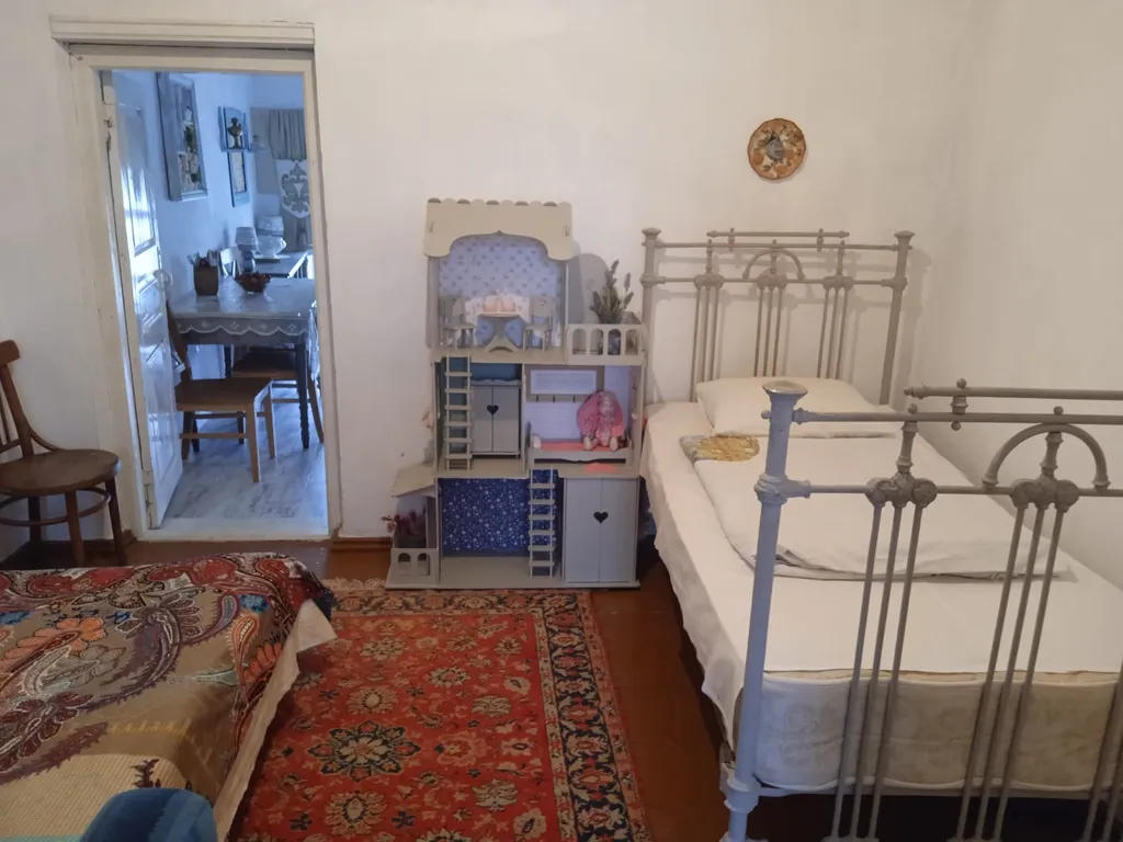 Уютный дом с видом на горы