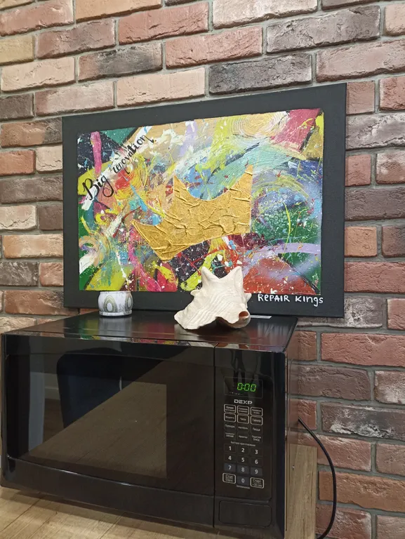 Стильная современная студия с дизайнерским ремонтом