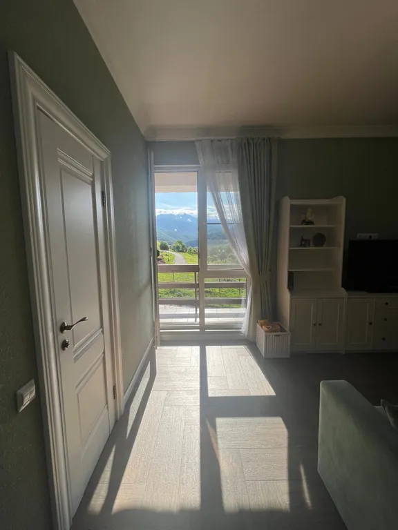 Уютная квартира с видом на горы