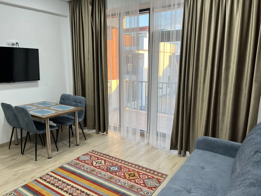 Двухуровневый полулюкс с зоной отдыха на крыше