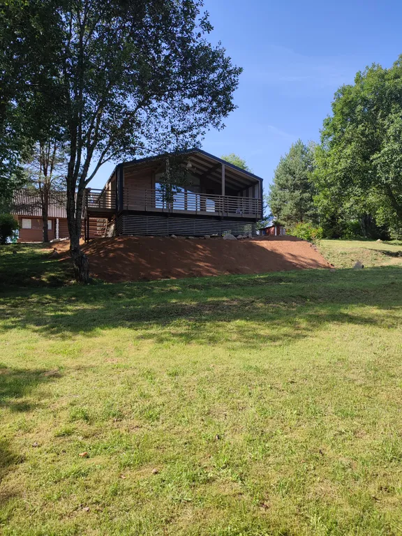 Дом на берегу Валдайского озера