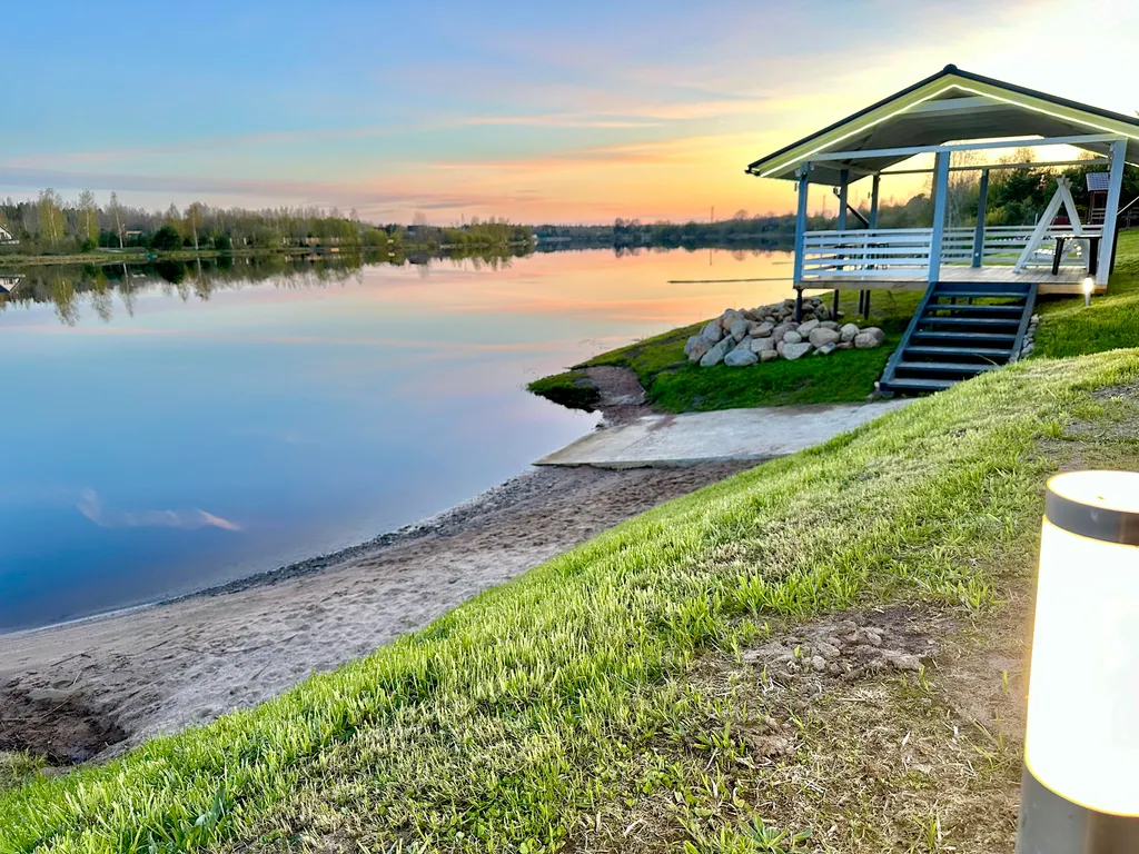 Коттедж Коттедж База Отдыха Любимый Уголок — Сясьстрой