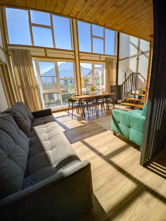 4-комнатный Дом