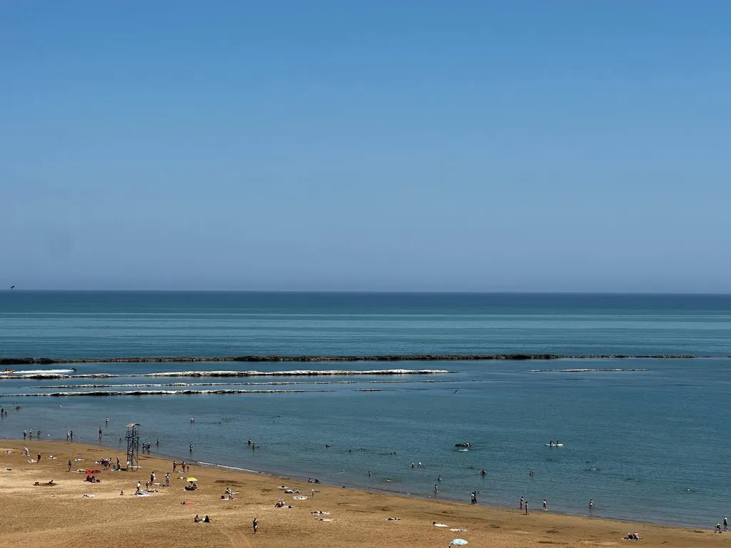 Квартира на берегу моря