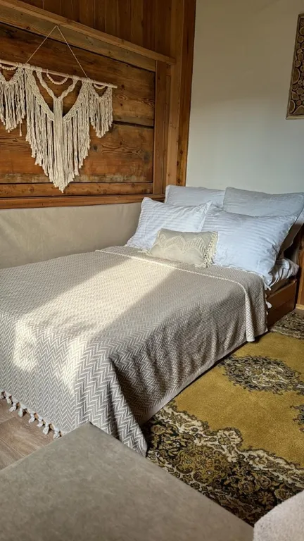 Уютный частный домик у берега