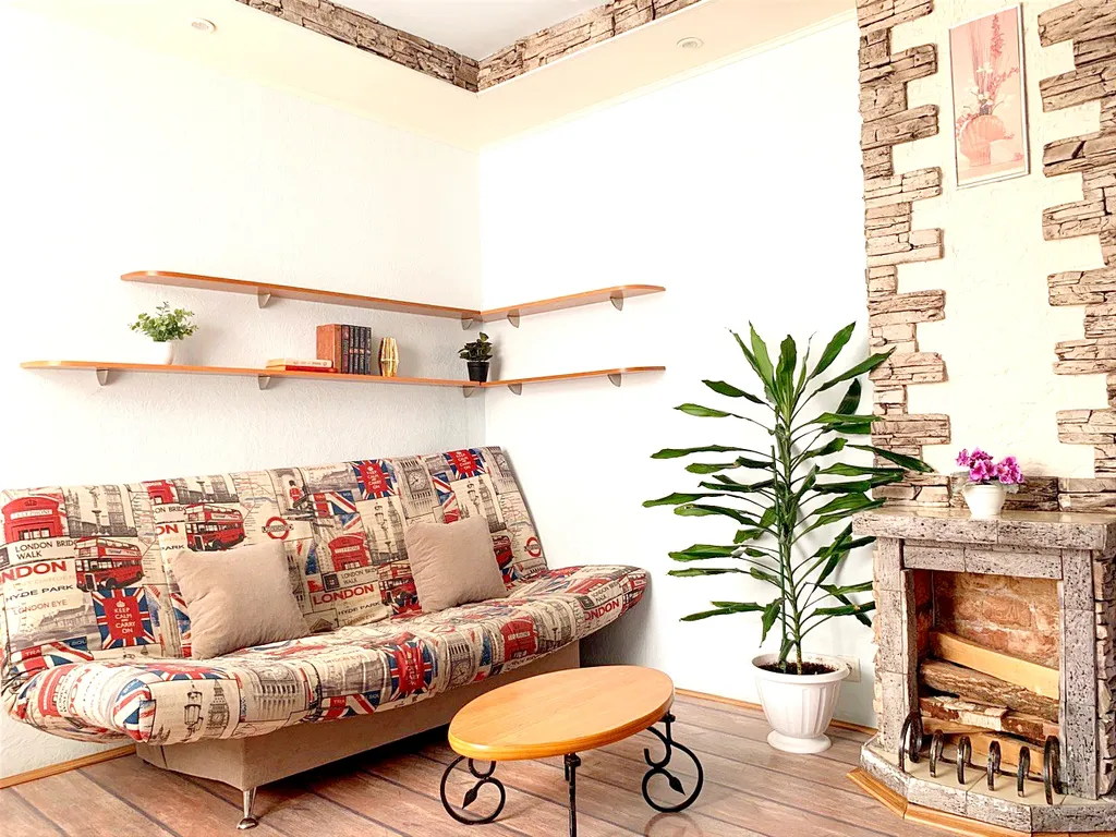 Двухкомнатная квартира с кондиционером в центре города