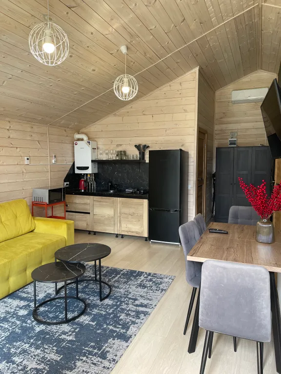 Уютный коттедж с видом на горы