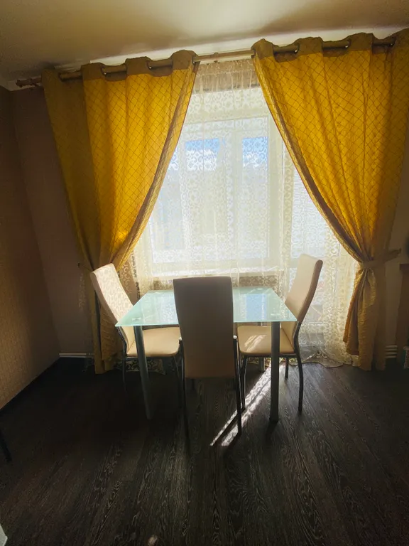 Шикарная квартира в тихом районе Феодосии