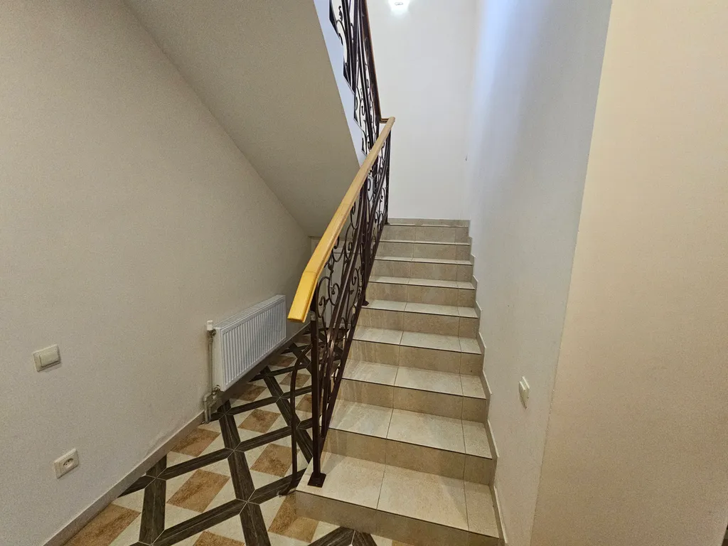 Коттедж Дом в 5 минутах от моря — Новоотрадное