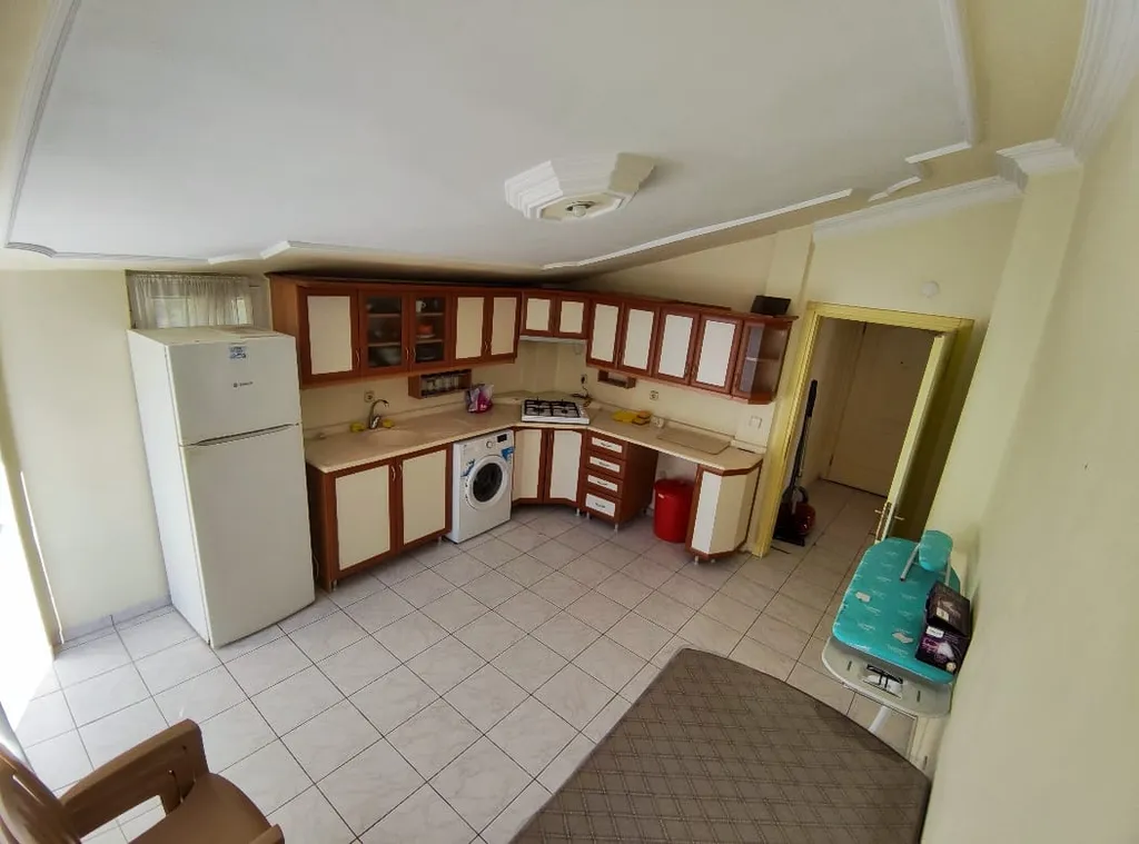 Апартаменты с кухней и ванной в номере в Бельдиби