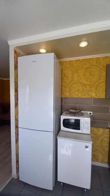 Уютная квартира в центре города с видом на гору Змейка