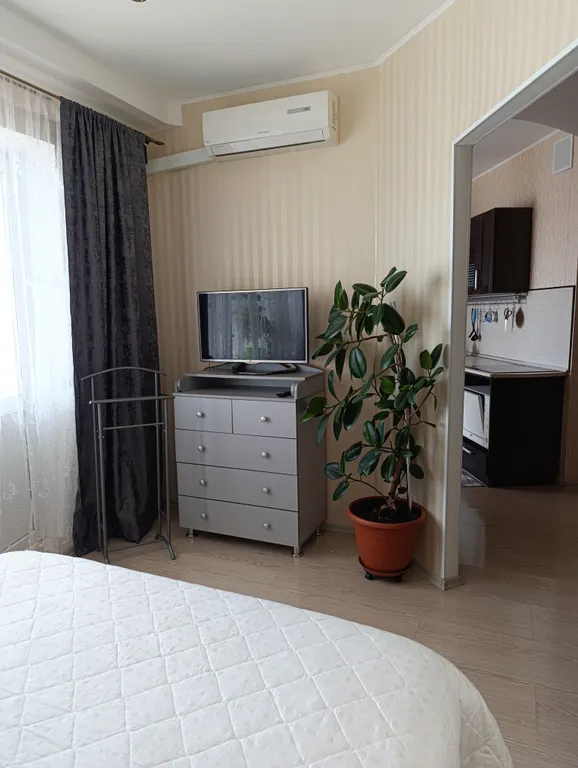 Квартира на набережной с видом на реку