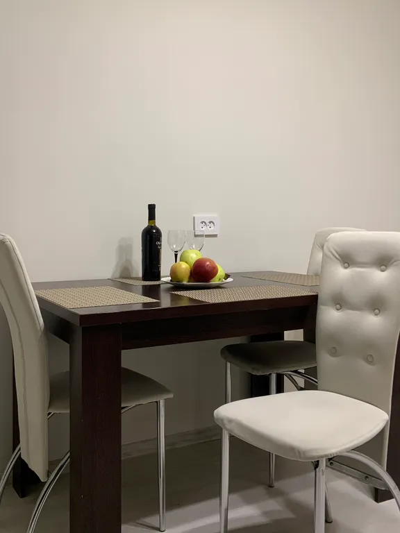 Уютная квартира с балконом рядом c набережной