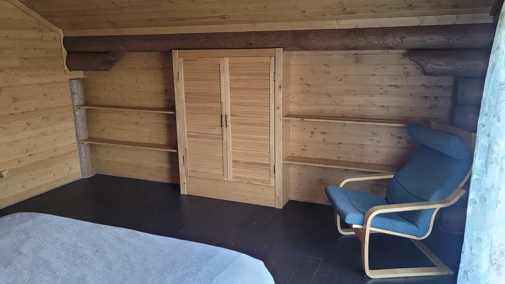 Атмосферное место, дом и баня