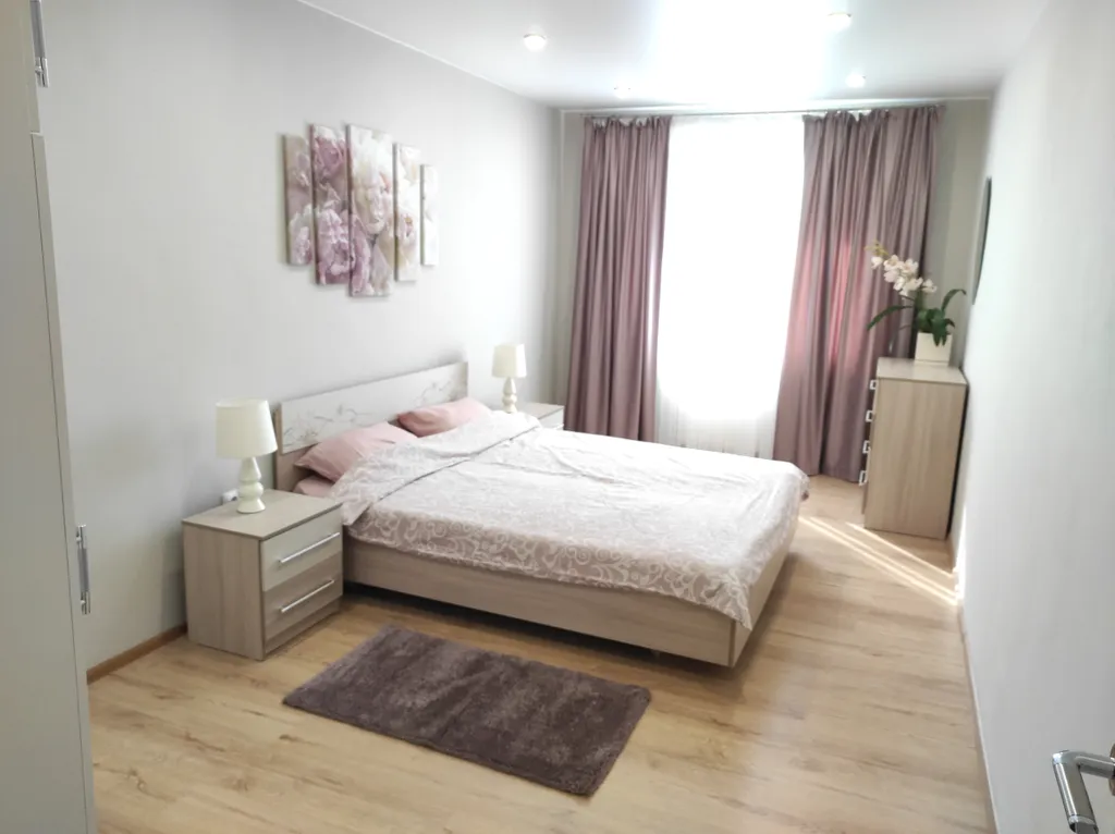 Светлая уютная квартира в центральном районе — аренда посуточно в Калининград