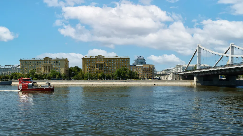 Квартира 3-комнатная квартира у парка Горького — Москва