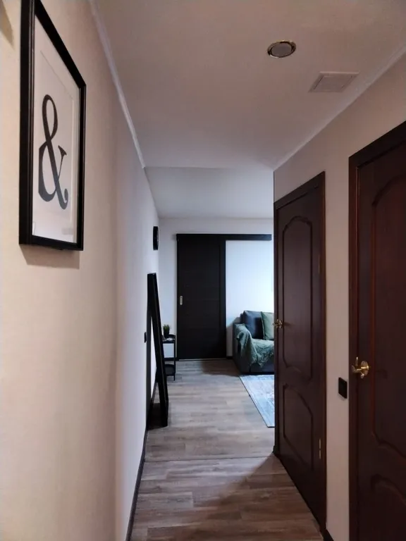 Стильная квартира в центре с видом на Кольский залив