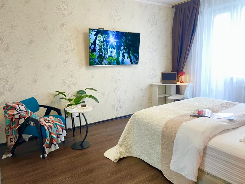 Апартаменты с премиум матрасом, супер комфортный сон, на берегу Оби