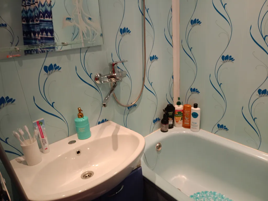 Трёхкомнатная квартира рядом с монастырём