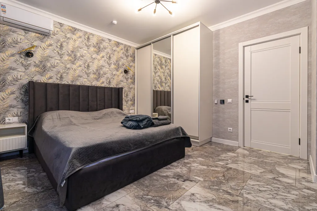 Просторная квартира в оживленном районе города