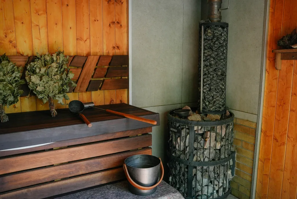 Загородный комплекс с бассейном, баней на дровах и горячим чаном