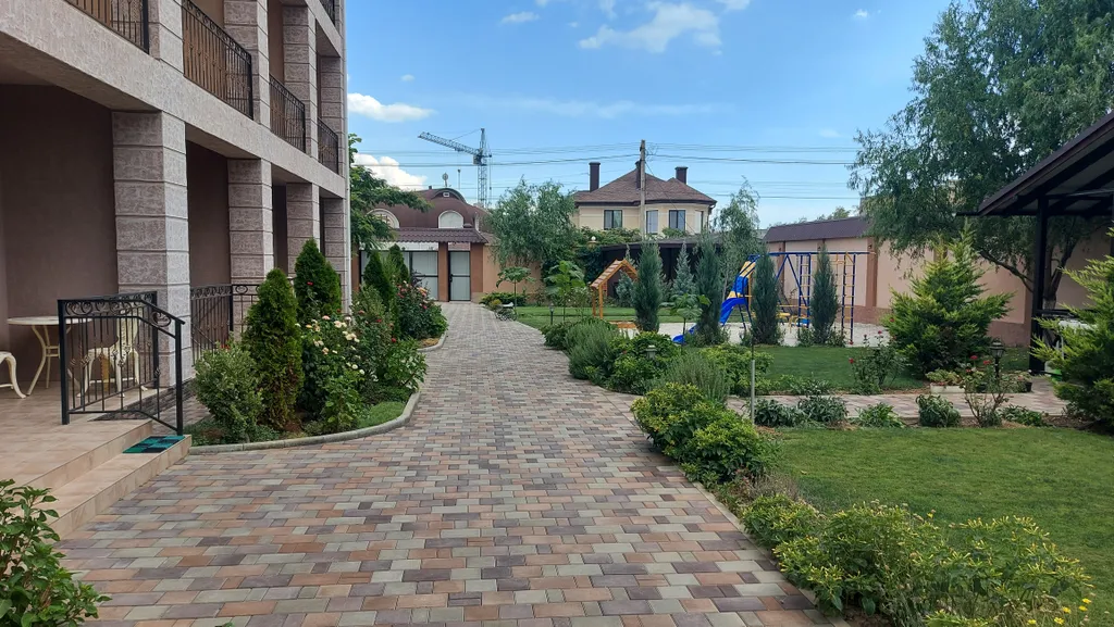 Семейный номер с кухней- гостинной и отдельной спальней