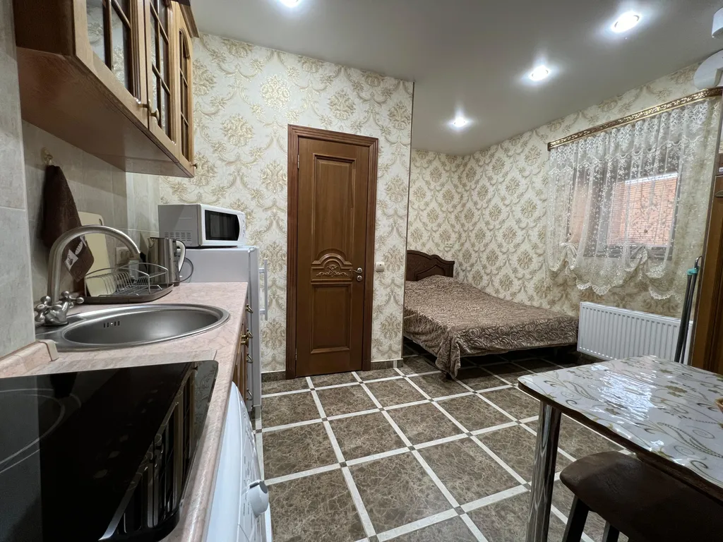 Чистая уютная квартира-студия — аренда посуточно в Кисловодск