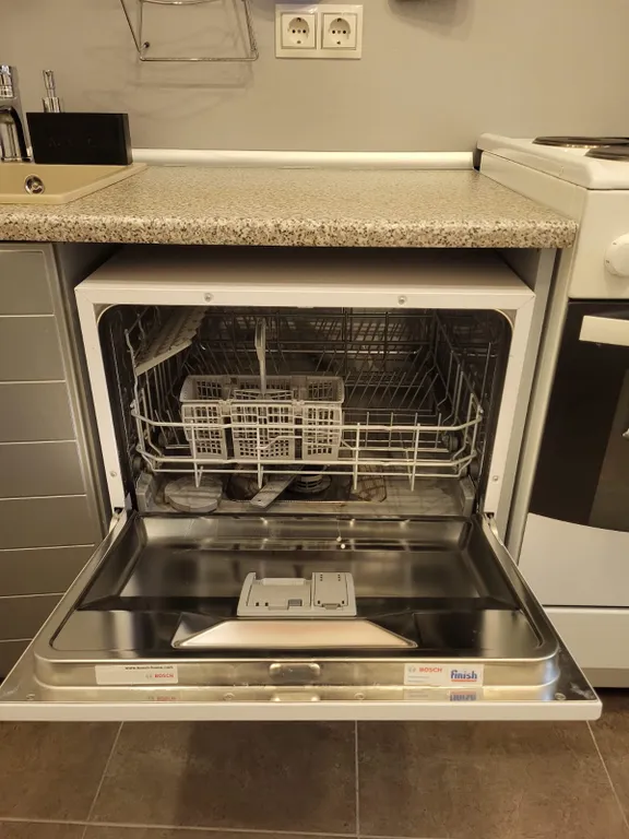 Апартаменты Логово Румс двухкомнатные шестиместные