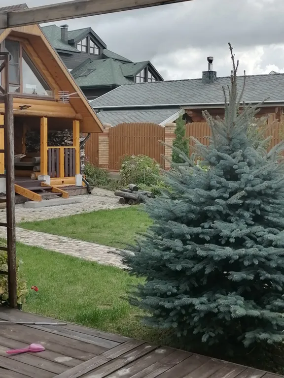 Коттедж рядом с городом