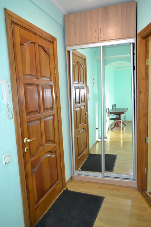 Квартира Уютная квартира на ЖД вокзале — Симферополь