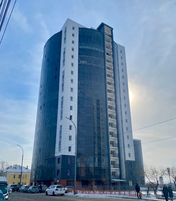 1-комнатная квартира с красивым видом на город и на реку