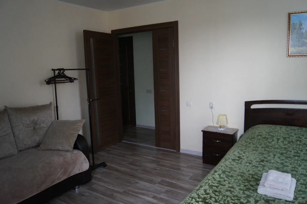 Квартира "Ромашка" с индивидуальным отоплением в тихом районе города